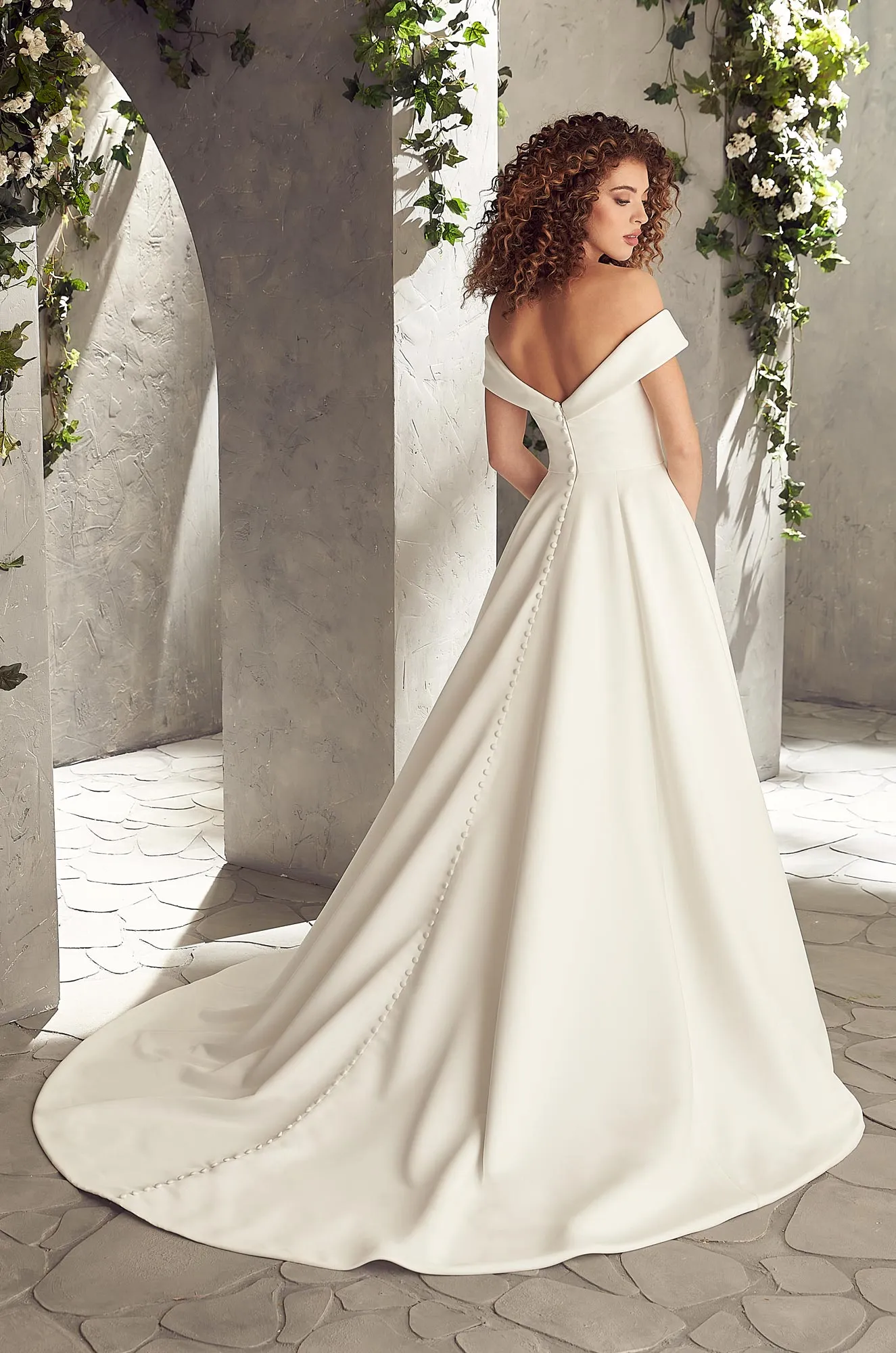 M2529 | Romantic 3D Floral A-Line Wedding Dress M2529 | Romantic 3D Floral A-Line Wedding Dress