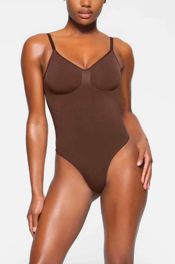 Seamless Shapewear Compression Bodysuit - Nude – Pear Shapewear